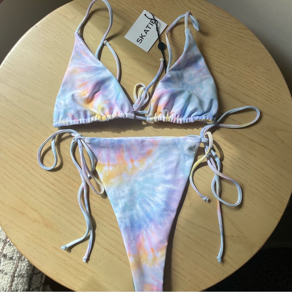 Skatie Tavaru Tie Dye Set